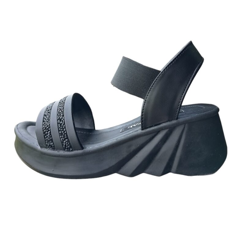 صندل زنانه مدل آیلار