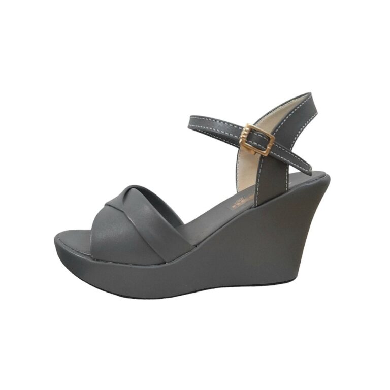 صندل زنانه مدل لژ